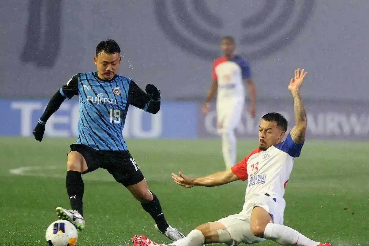 kaiyun sports-包含武汉三镇迎亚冠关键赛；冲刺阶段遗憾出局；气氛紧张；身体对抗强度拉满的词条-kaiyun sports